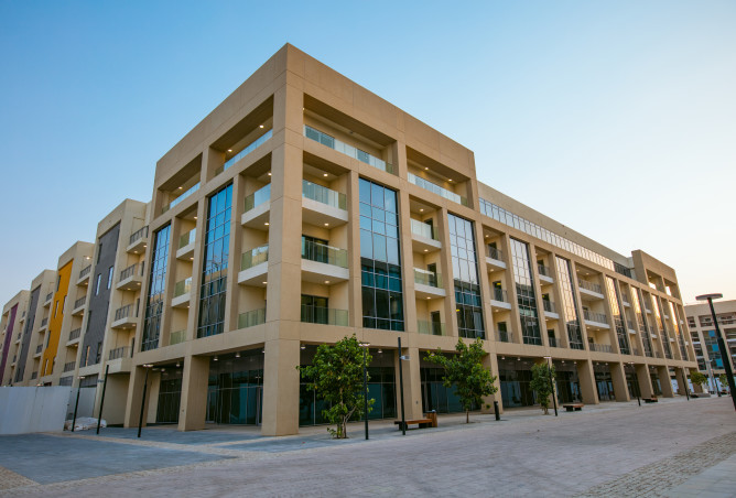 Commercial Property in Dubai For Rent