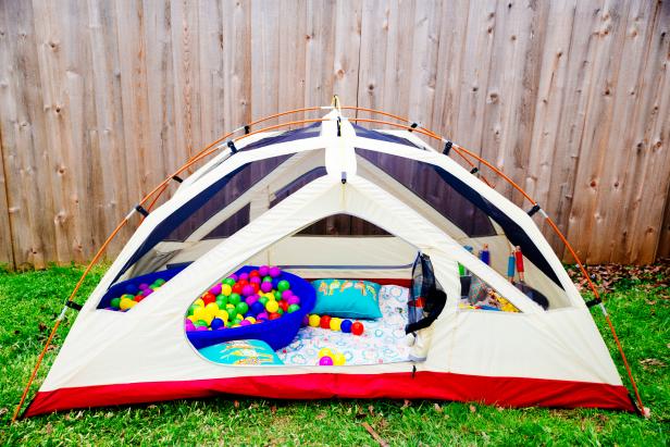 Turn an Old Tent Into an Amazing Playroom